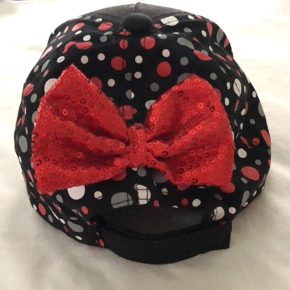Disney Minnie Mouse Hat - Picture 4 of 5